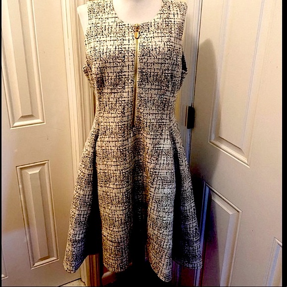 Donna Karan Tweed Sheath Dress NWT size M - Picture 2 of 16